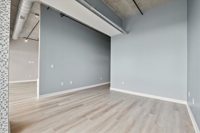 350 N Main Unit: 603, Royal Oak, MI 48067