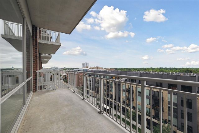 350 N Main Unit: 603, Royal Oak, MI 48067