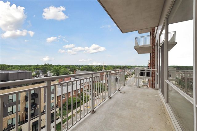 350 N Main Unit: 603, Royal Oak, MI 48067