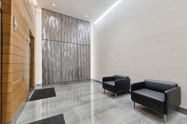 350 N Main Unit: 603, Royal Oak, MI 48067