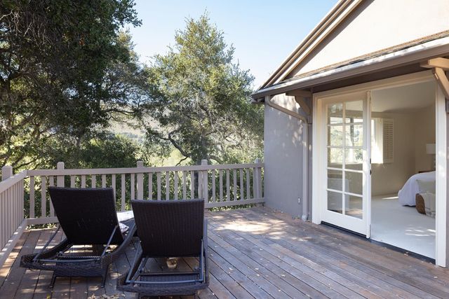 10172 Oakwood Circle, Carmel Valley, CA 93923