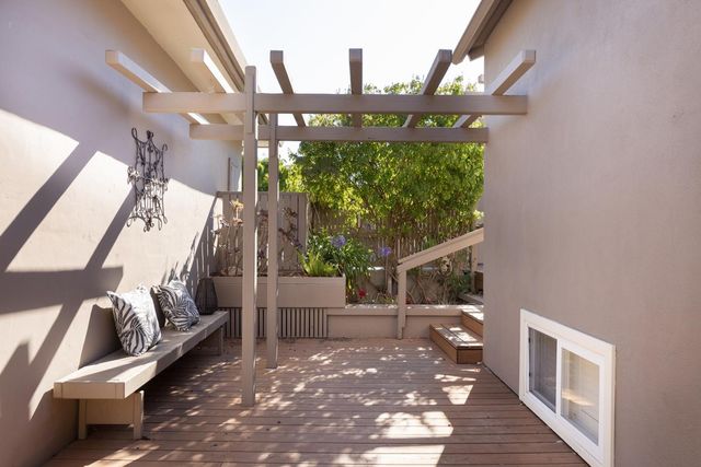 10172 Oakwood Circle, Carmel Valley, CA 93923