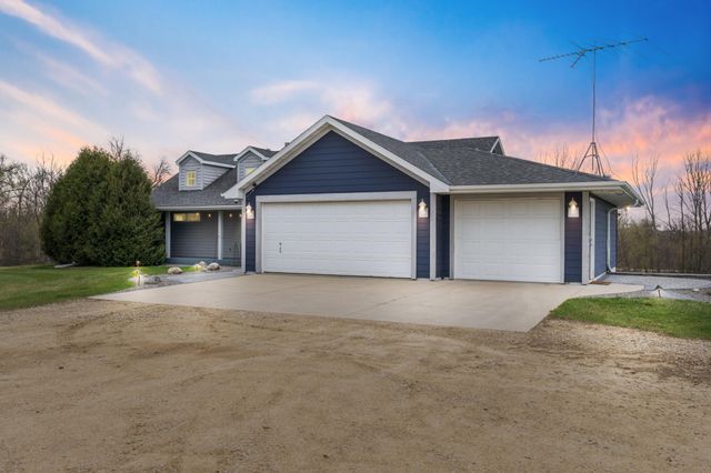 15404 Falk Avenue, Northfield, MN 55057
