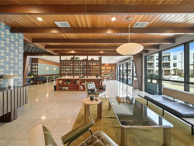 1701 Simond Ave 302, Austin, TX 78723