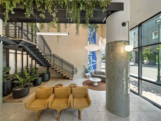 1701 Simond Ave 302, Austin, TX 78723