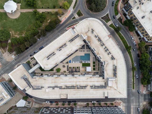 1701 Simond Ave 302, Austin, TX 78723