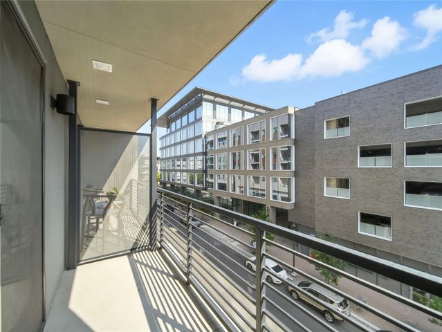 1701 Simond Ave 302, Austin, TX 78723