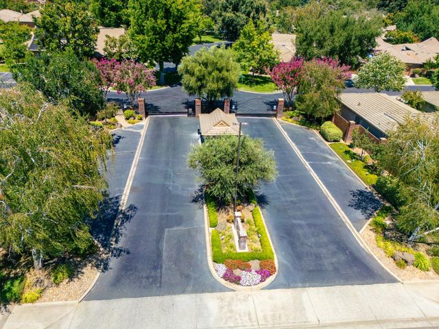 2483 MacAurthur Pkwy, Lodi, CA 95242