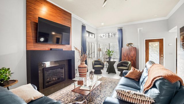 2483 MacAurthur Pkwy, Lodi, CA 95242