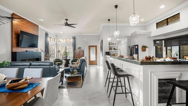 2483 MacAurthur Pkwy, Lodi, CA 95242