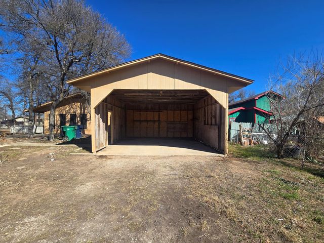 107 N Stony Mont DR, Del Valle, TX 78617
