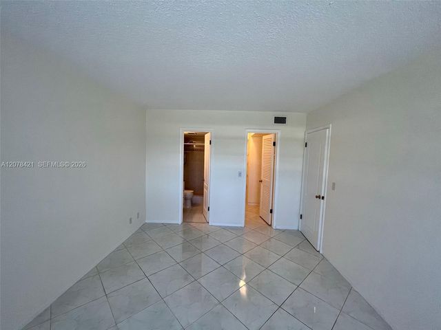 581 Blue Heron Drive 212-B, Hallandale Beach, FL 33009