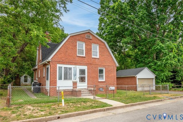 116 N 16th Ave, Hopewell, VA 23860
