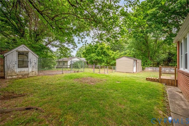 116 N 16th Ave, Hopewell, VA 23860