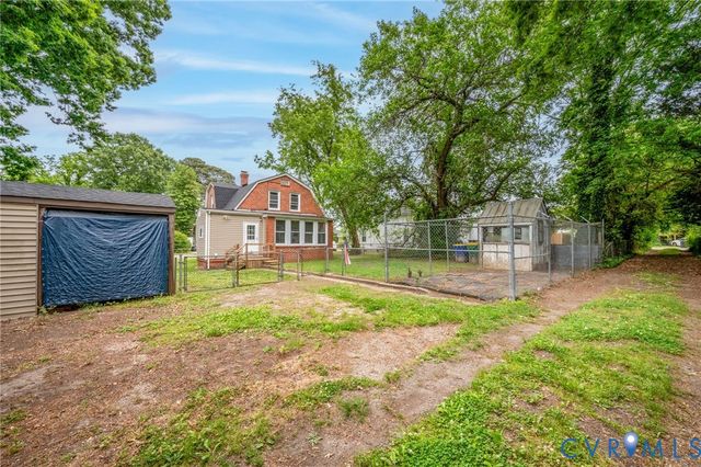 116 N 16th Ave, Hopewell, VA 23860