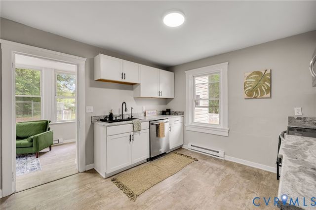 116 N 16th Ave, Hopewell, VA 23860