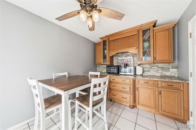 6520 Galewood Court, St Louis, MO 63129