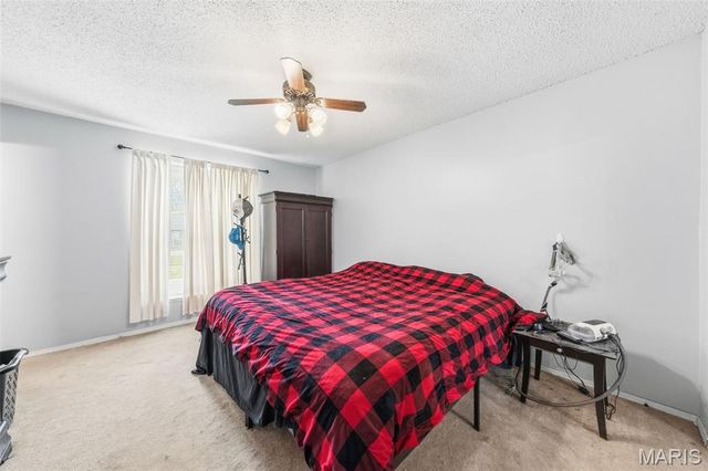 6520 Galewood Court, St Louis, MO 63129