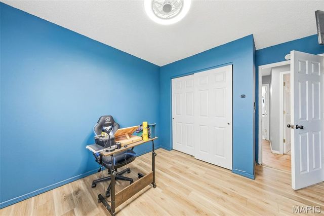 6520 Galewood Court, St Louis, MO 63129