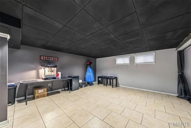 6520 Galewood Court, St Louis, MO 63129