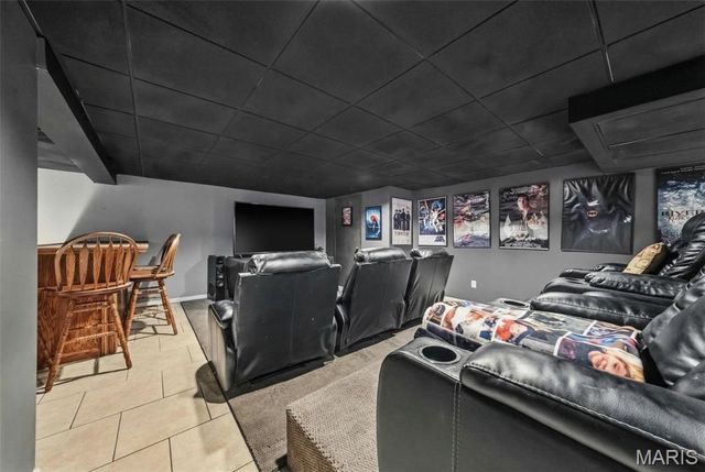 6520 Galewood Court, St Louis, MO 63129