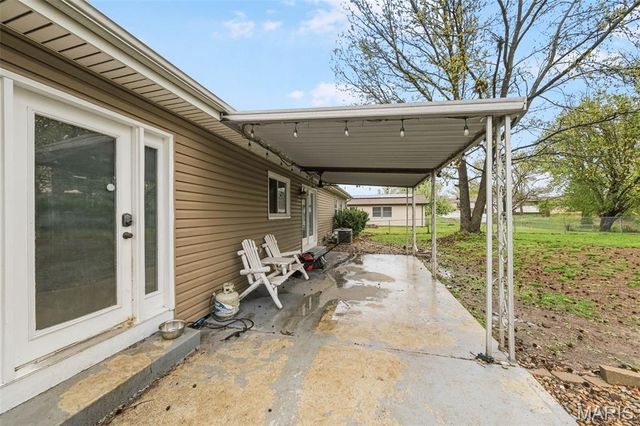 6520 Galewood Court, St Louis, MO 63129