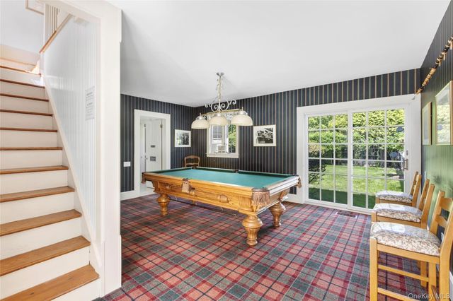 45 Beach Lane, Westhampton Beach, NY 11978