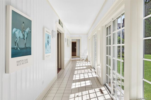 45 Beach Lane, Westhampton Beach, NY 11978