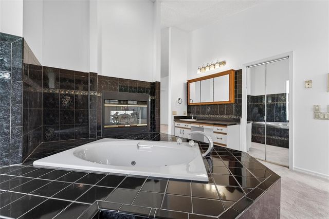 2910 PINE CLUB DRIVE, Plant City, FL 33566