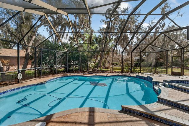 2910 PINE CLUB DRIVE, Plant City, FL 33566