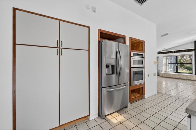 2910 PINE CLUB DRIVE, Plant City, FL 33566