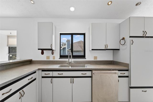 2910 PINE CLUB DRIVE, Plant City, FL 33566