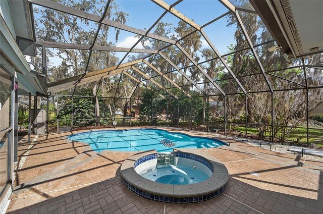 2910 PINE CLUB DRIVE, Plant City, FL 33566