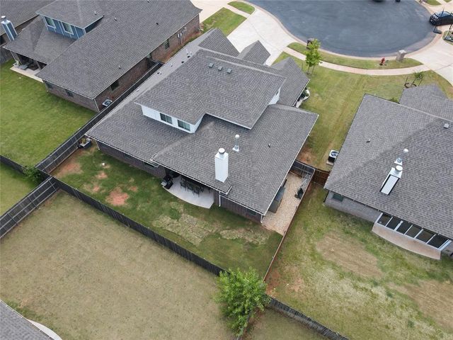 3508 Erie Drive, Moore, OK 73160