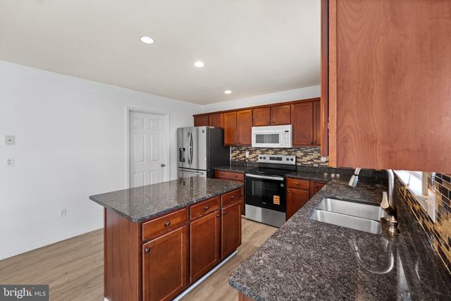 336 SPRINGBROOK DR, Palmyra, PA 17078