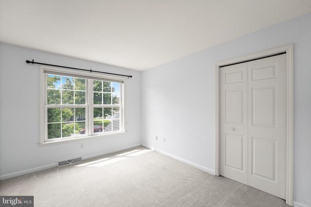 336 SPRINGBROOK DR, Palmyra, PA 17078