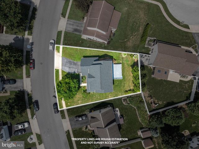 336 SPRINGBROOK DR, Palmyra, PA 17078