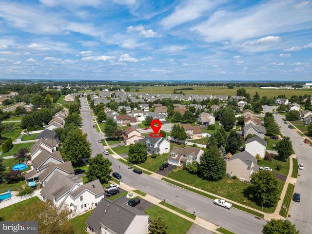 336 SPRINGBROOK DR, Palmyra, PA 17078