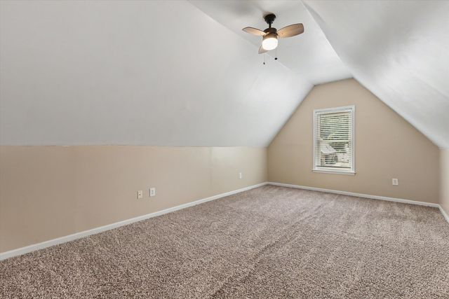 7228 SHADY OAKS DR, Bartlett, TN 38133