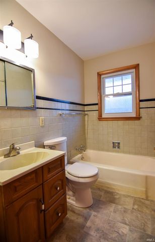 4613 Pollack Avenue, Evansville, IN 47714