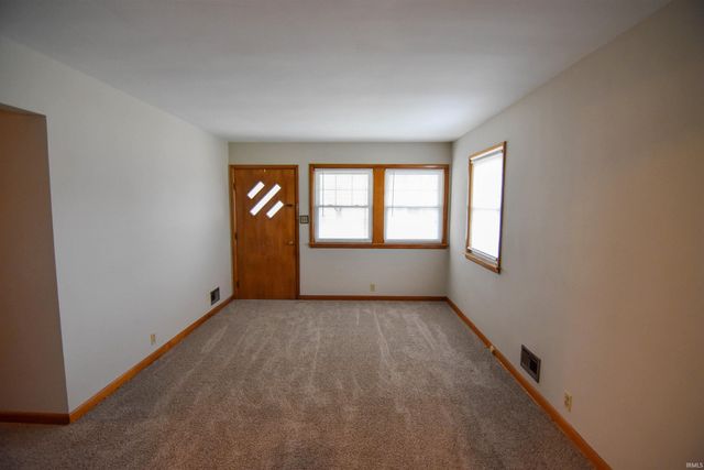 4613 Pollack Avenue, Evansville, IN 47714