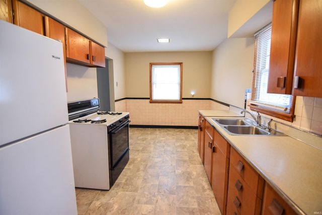 4613 Pollack Avenue, Evansville, IN 47714