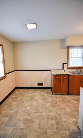 4613 Pollack Avenue, Evansville, IN 47714