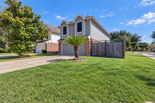 10623 Gulf Valley Street, Houston, TX 77075