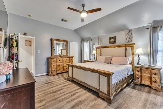 10623 Gulf Valley Street, Houston, TX 77075
