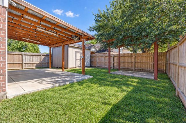 10623 Gulf Valley Street, Houston, TX 77075