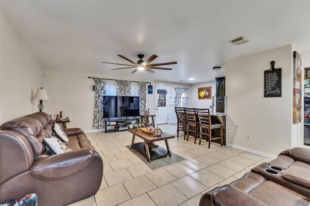 10623 Gulf Valley Street, Houston, TX 77075