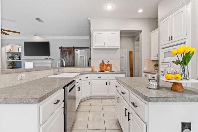 1603 Fairview Drive, Sugar Land, TX 77479