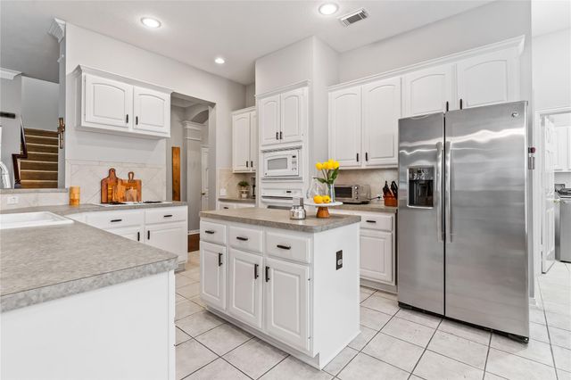 1603 Fairview Drive, Sugar Land, TX 77479