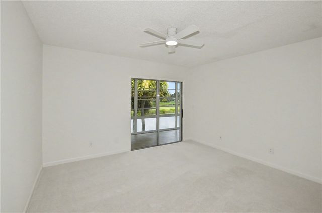 23 Vista Gardens Trail 201, Vero Beach, FL 32962